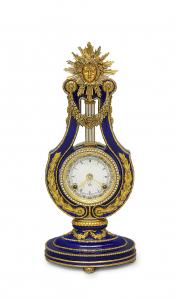 Zegar w kształcie liry
